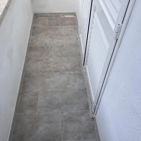 Apartment Poltu Quatu *